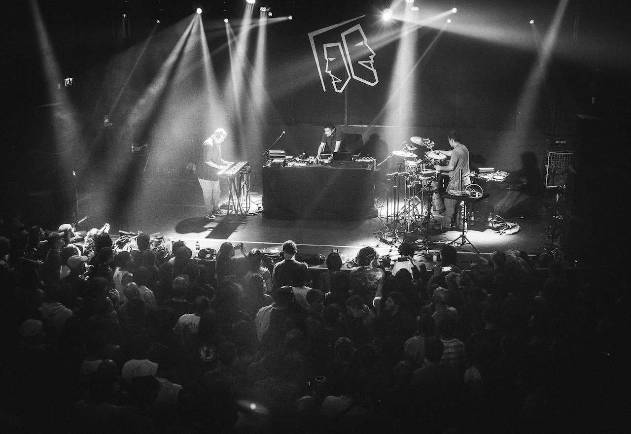 Nicolas Jaar @ KinoBeat - POA [por @ocorre.lab - @brunodosangelos]27